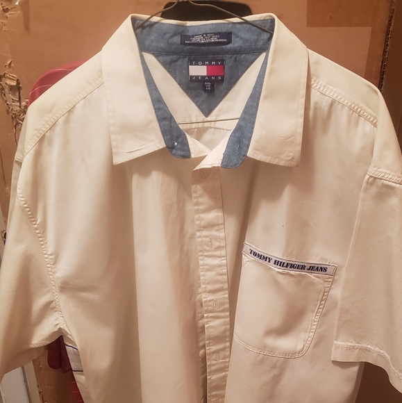 Tommy Hilfiger Button Down Shirt - Picture 1 of 5